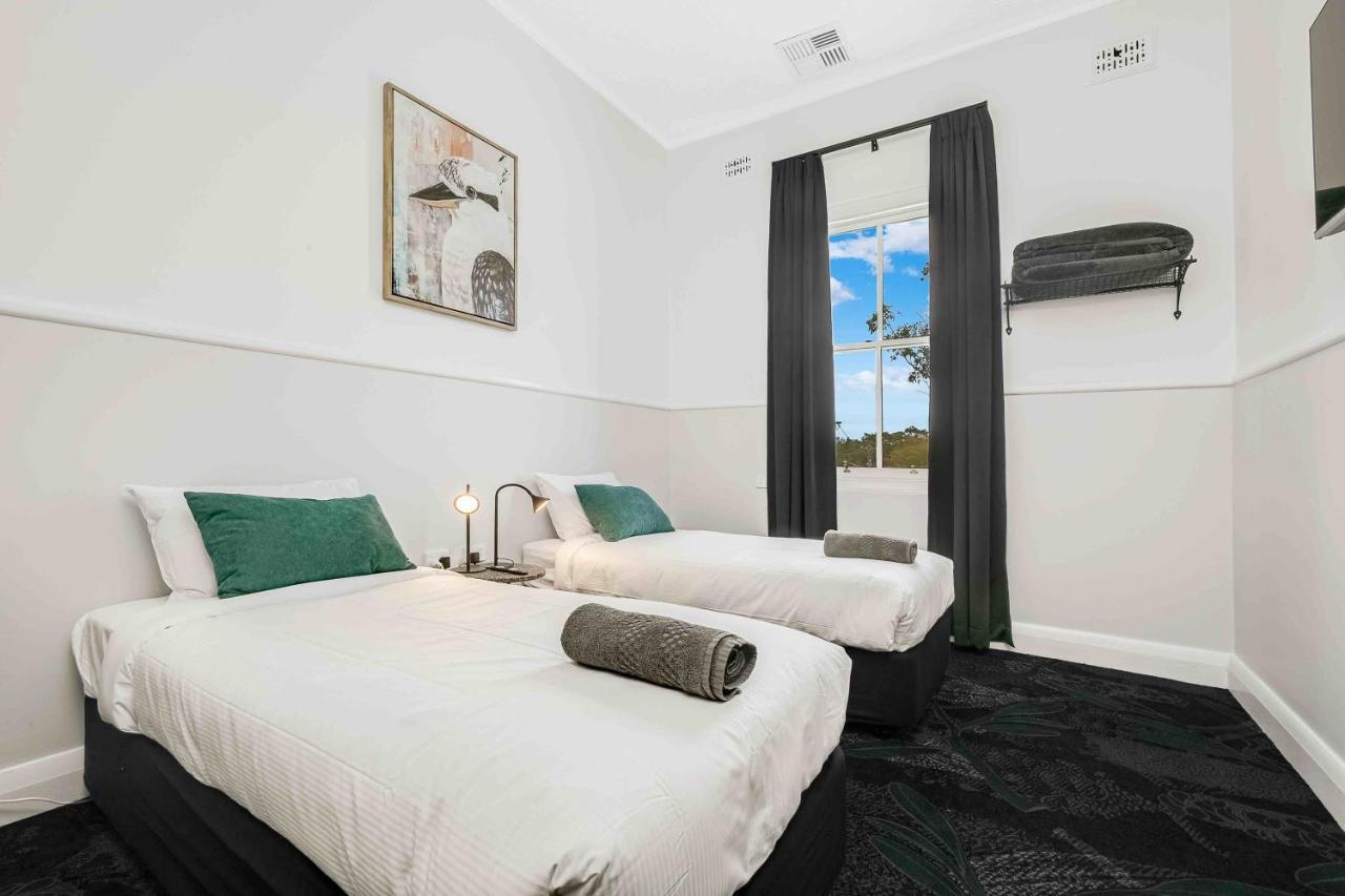 Royal Hotel Wyong Exterior photo